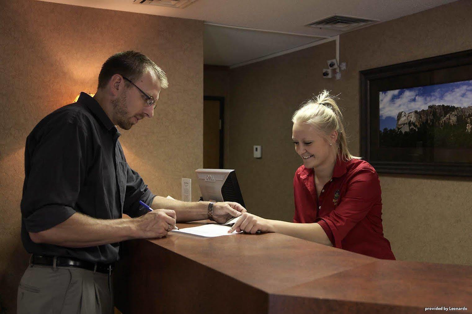 Best Western Black Hills Lodge Spearfish Interior foto